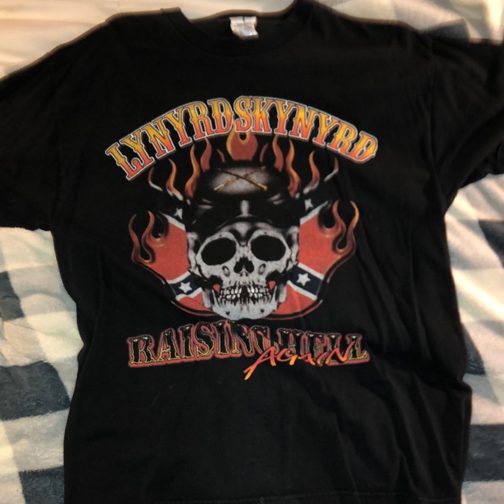 Lynyrd Skynyrd concert T-shirt